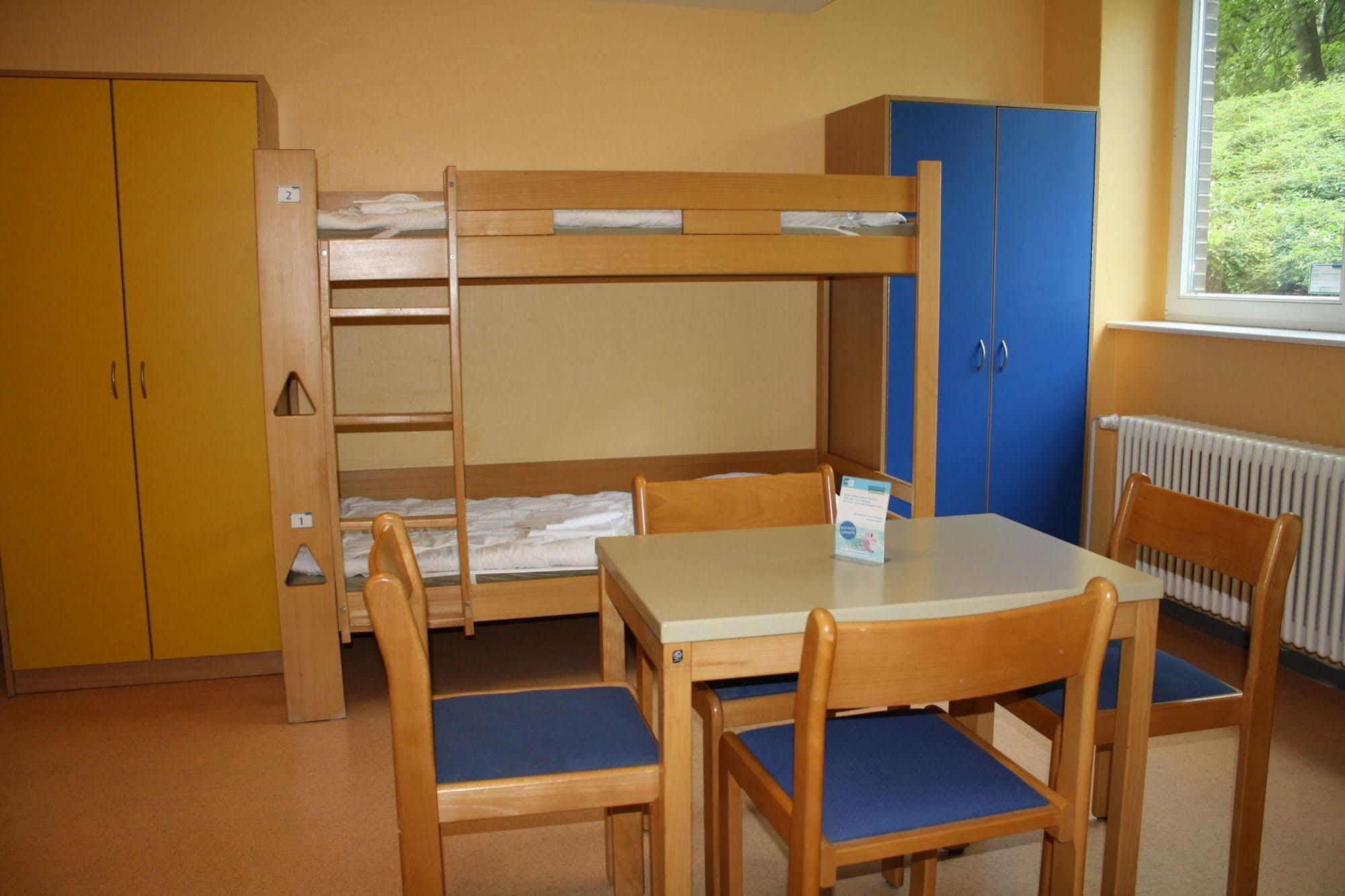 Martas Gaestehaeuser Hauptbahnhof Albergue Berlim