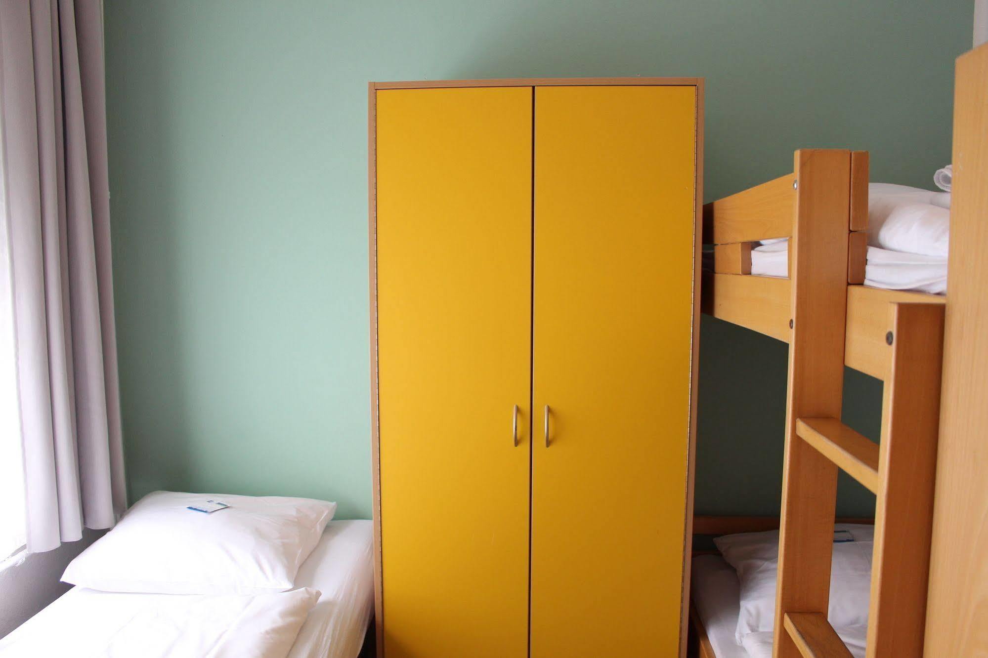 Martas Gaestehaeuser Hauptbahnhof Albergue *