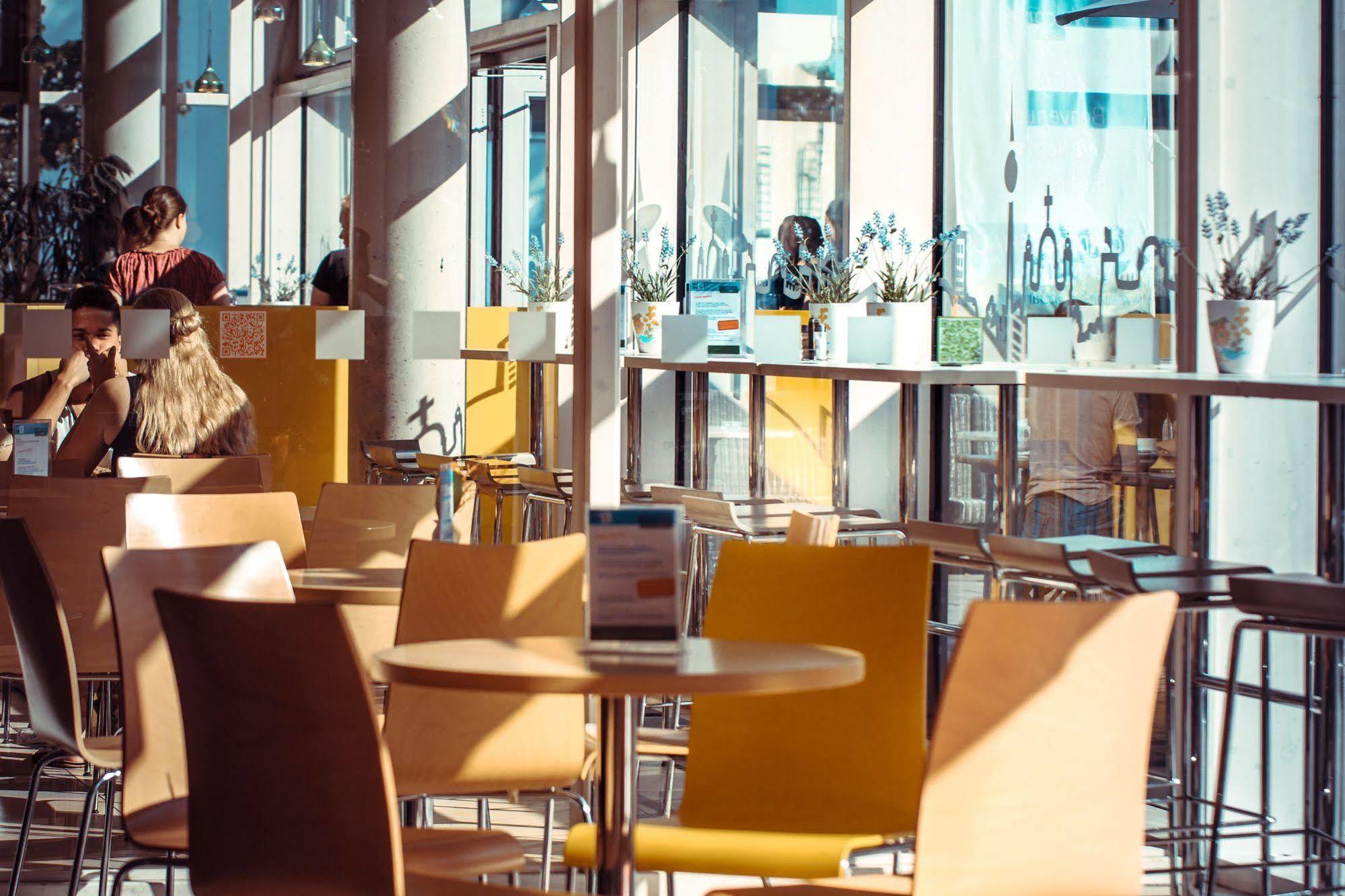 Martas Gaestehaeuser Hauptbahnhof * Berlim