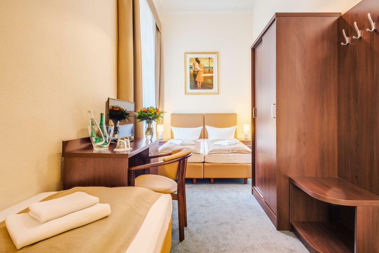 Hotel Upper Kurfuerstendamm 3*