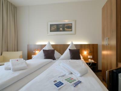 City-ost Hotel