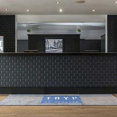 Hotel Good Morning + East 3*