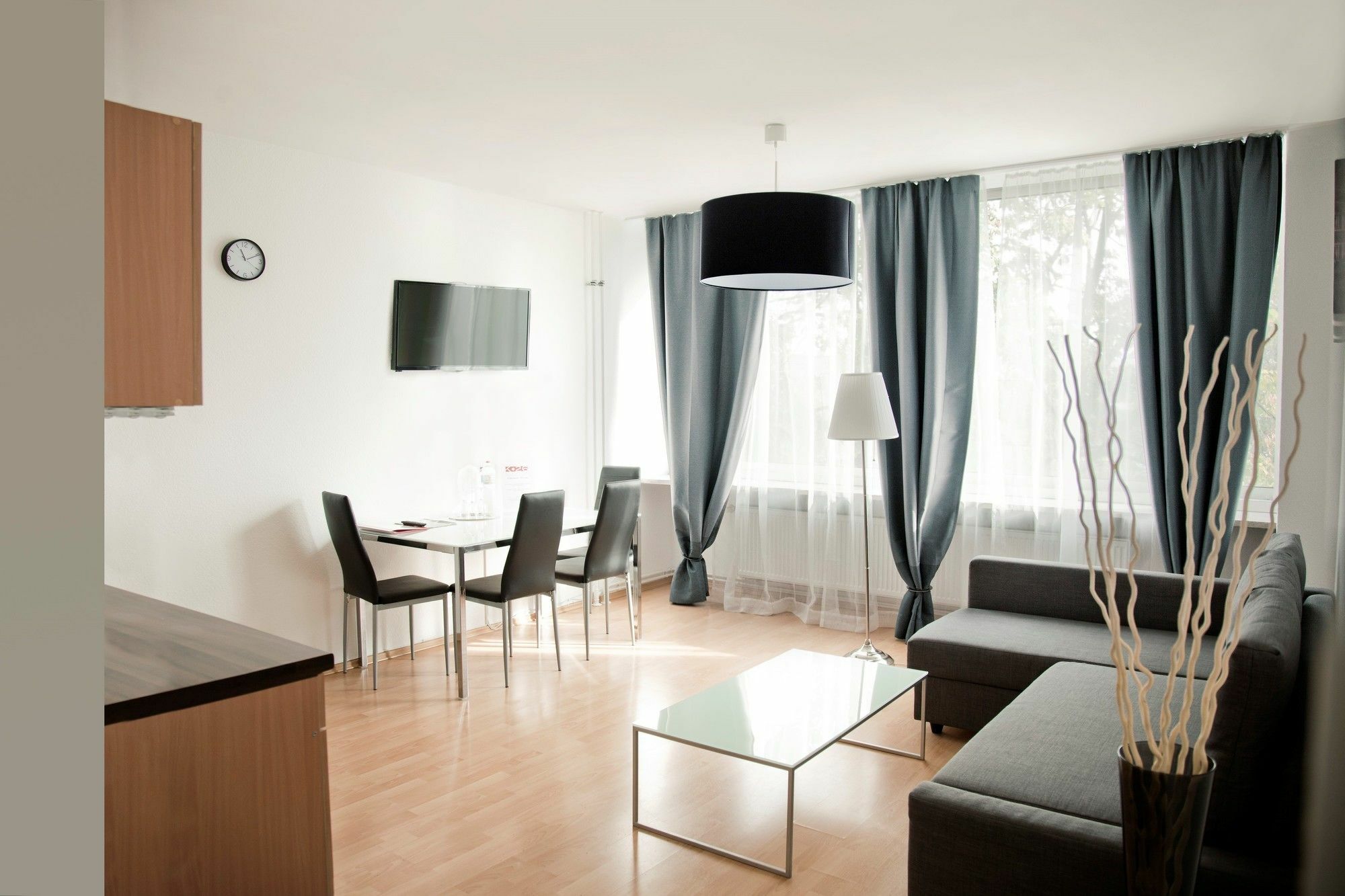 Apartment K26 *