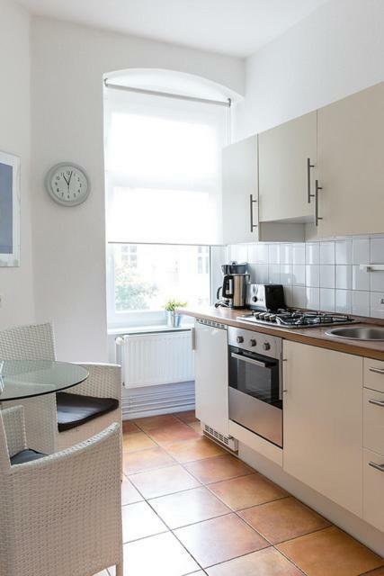 Novalis Str Mitte Apartment