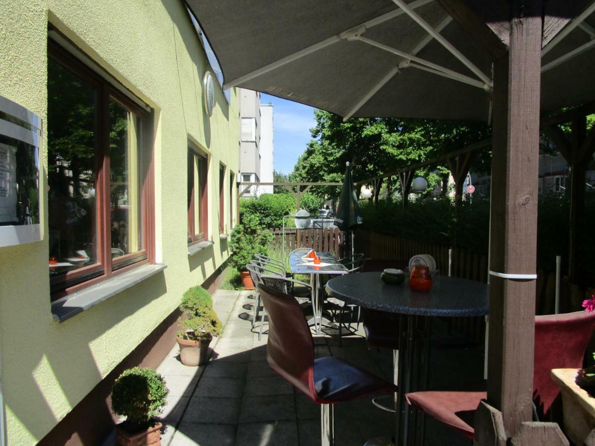 Kryom's 108 Berlim
