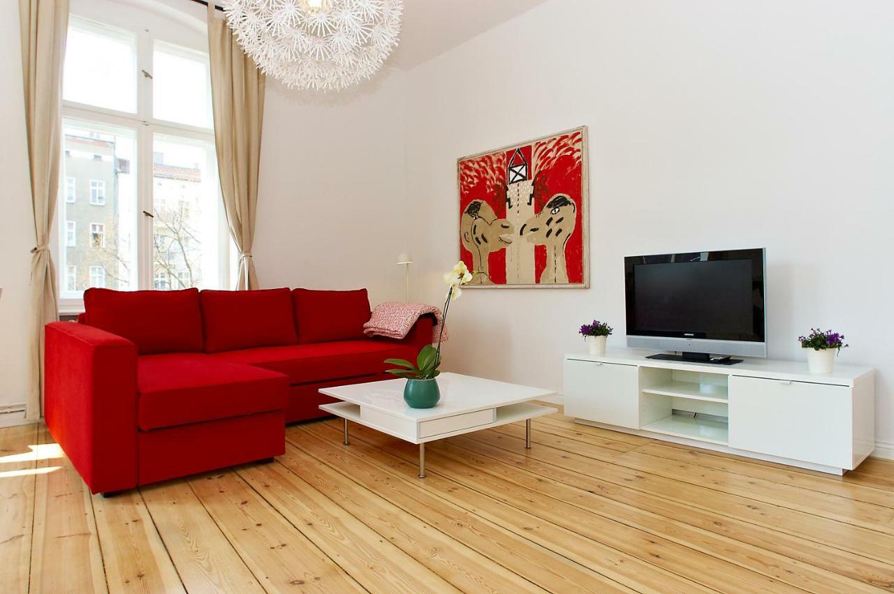 Prenzlauer Allee Apartment Berlin