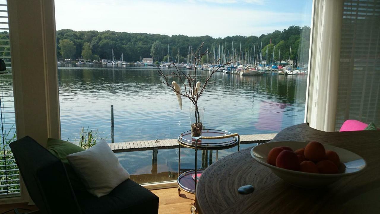 Haus Direkt Am Botel Berlin