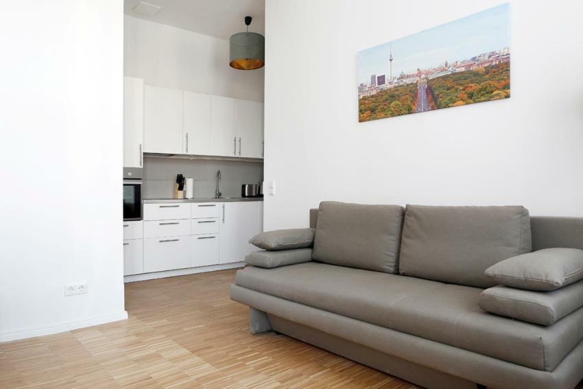 Sc 03 By Rockchair L Superhost Status L 2 Bedrooms Boxspringbeds Balcony Elevator - Cozy Family & Business Flair Welcomes You! * Berlim