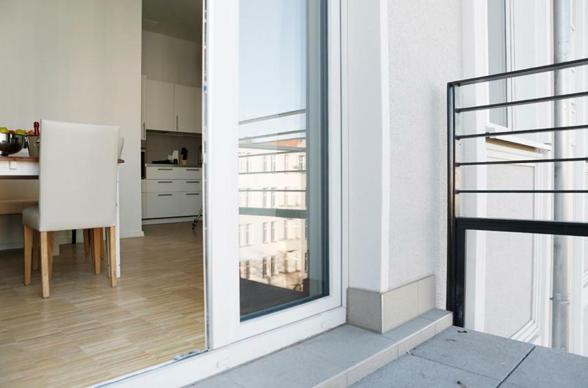 Sc 03 By Rockchair L Superhost Status L 2 Bedrooms Boxspringbeds Balcony Elevator - Cozy Family & Business Flair Welcomes You! Apartamento Berlim