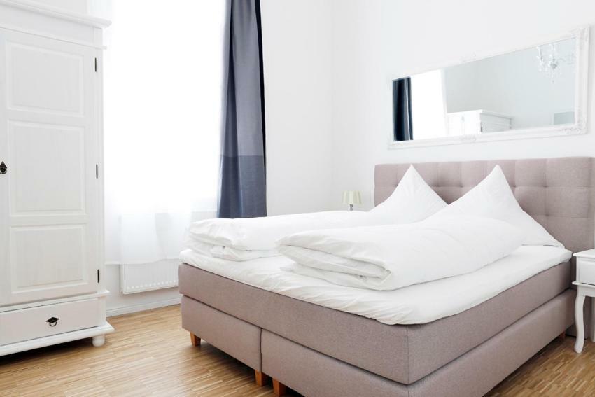 Sc 03 By Rockchair L Superhost Status L 2 Bedrooms Boxspringbeds Balcony Elevator - Cozy Family & Business Flair Welcomes You! Apartamento