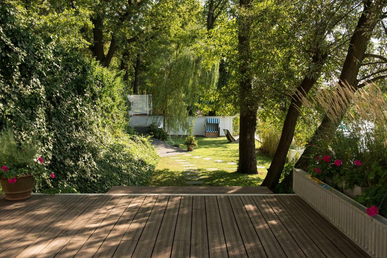 Haus Direkt Am Botel Berlin