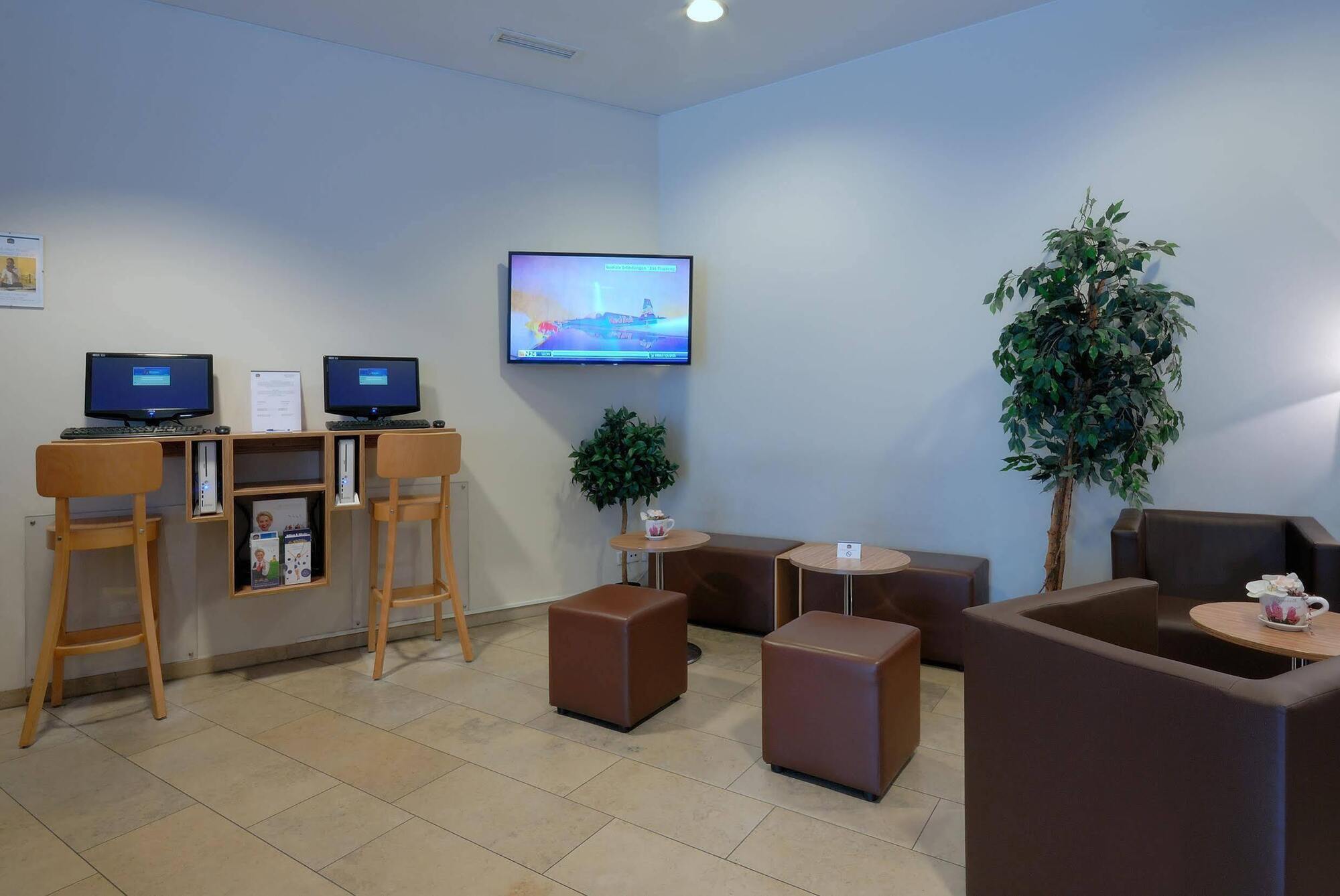City-ost Hotel