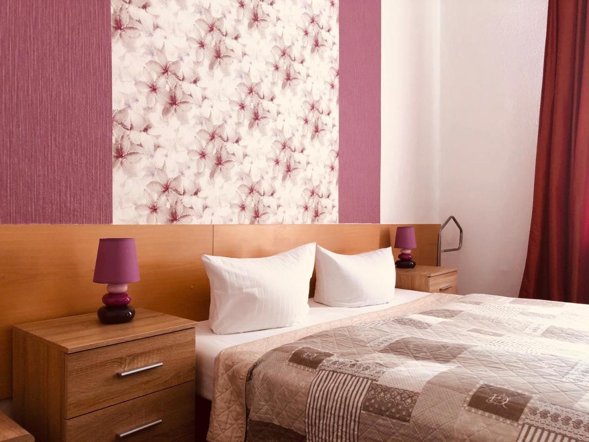 Castell Am Kurfuerstendamm Hotel 3*